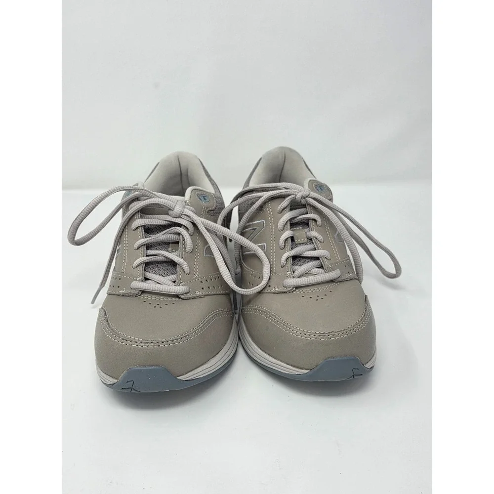 New Balance 928 V3 Womens SIZE 6 2E Wide Walking Shoes Lace Up Sneakers Beige